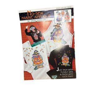Daisy Kingdom No-Sew Fabric Appliqué Kit #6243 I Am the Treat NIP Halloween